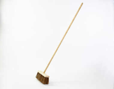 Assembled Wooden Bassine Broom Head 13