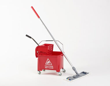 Microspeedy Mopping Kit with 20L Bucket & Wringer Red